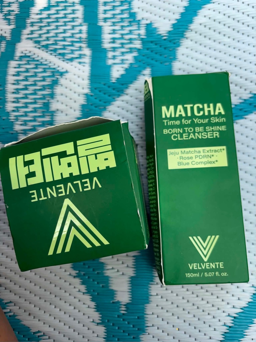 Velvet Matcha skincare(box is little broken but prouduct is all good )